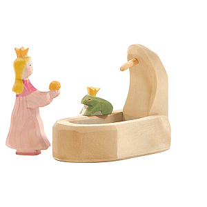 Ostheimer Figurenwelt - M�rchenfiguren und Rittertum - Froschk�nig mit Dorfbrunnen und Prinzessin, 3 teilig